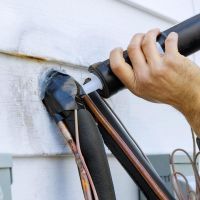 Pest sealing home in Tucson